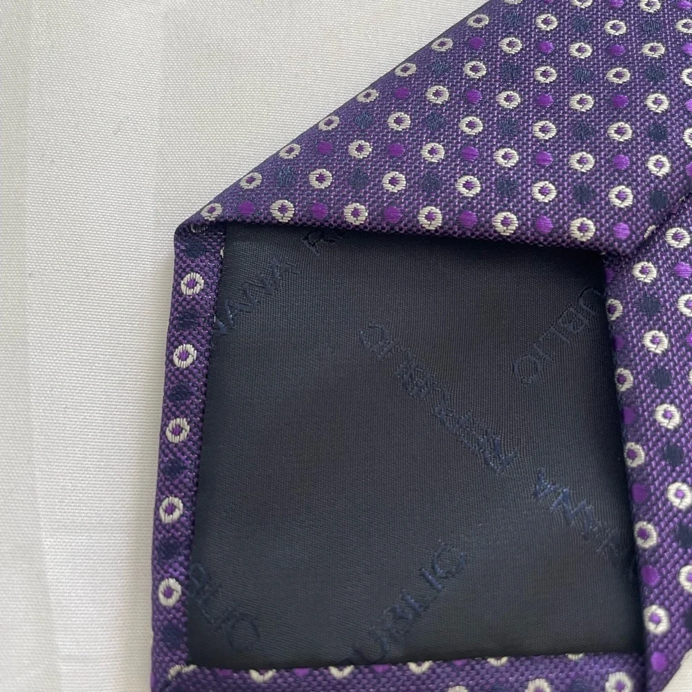 NWT Banana Republic Purple and White Patterned Tie - Picture 2 of 4